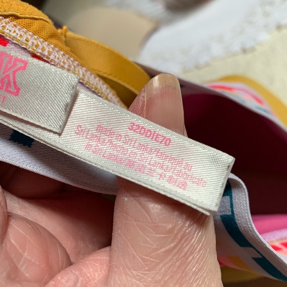 Pink Victoria Secret Women’s Yellow Bra Size 32 DD - Picture 10 of 11